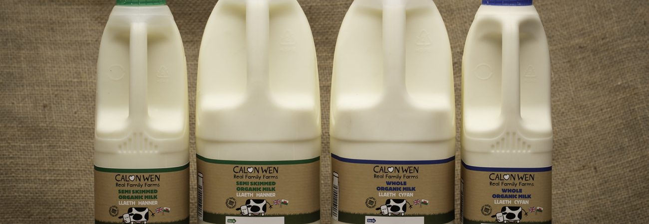 coop milk, ethical milk, ethical dairy, cruelty free milk, order milk online, organic cows milk, ethical cows milk, buy organic milk online, grass fed milk, organic pasteurized milk, milk order online, organic semi skimmed milk. organic whole milk